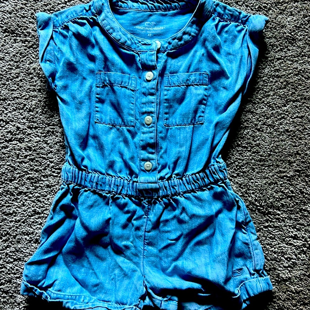 Vineyard Vines girls 4T denim romper